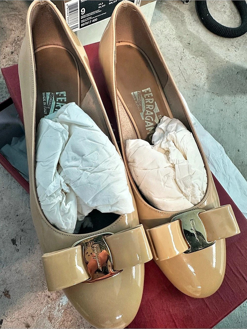 Ferragamo Patent Bow Flats Brown US 7